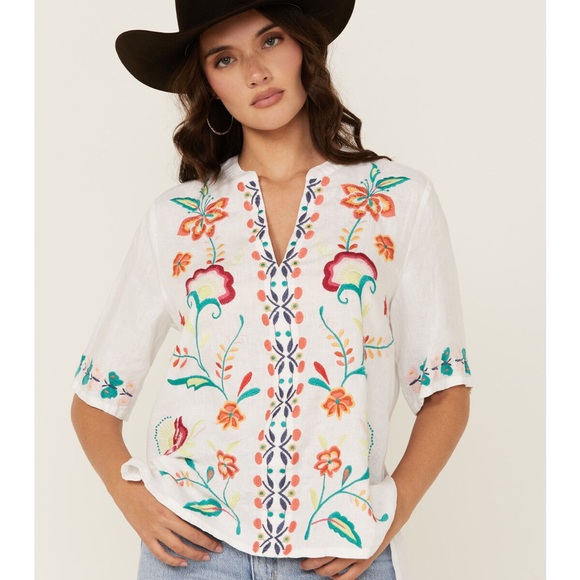 Johnny Was Embroidered Floral White Linen Top - Picture 2 of 8